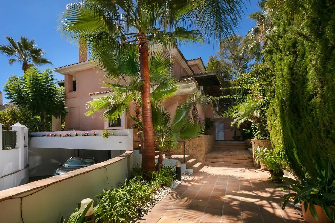 Villa Ana Marbella 0*,